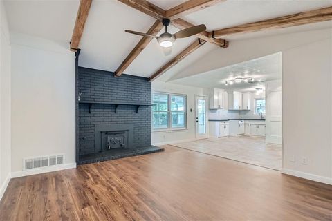 1404 Muse Street Fort Worth TX 76112