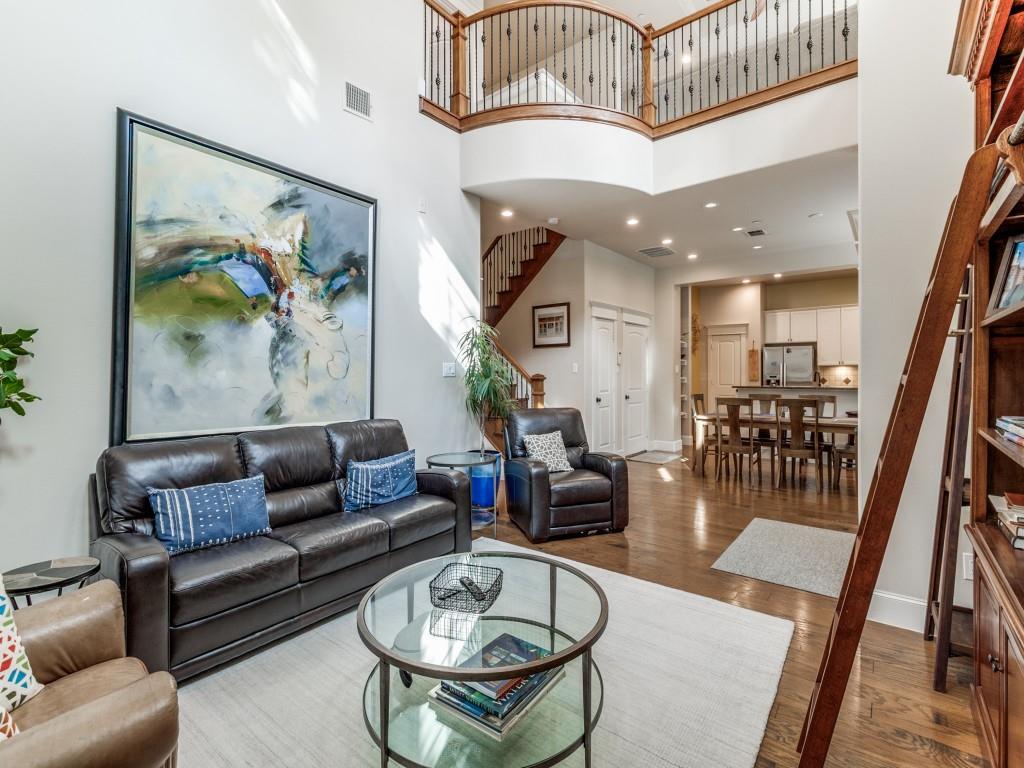 Stratford At Lakewood Condos - Residential