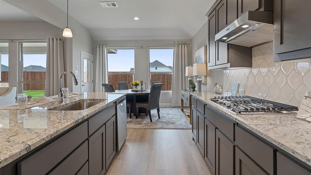 3688 ROLLING MEADOWS Drive