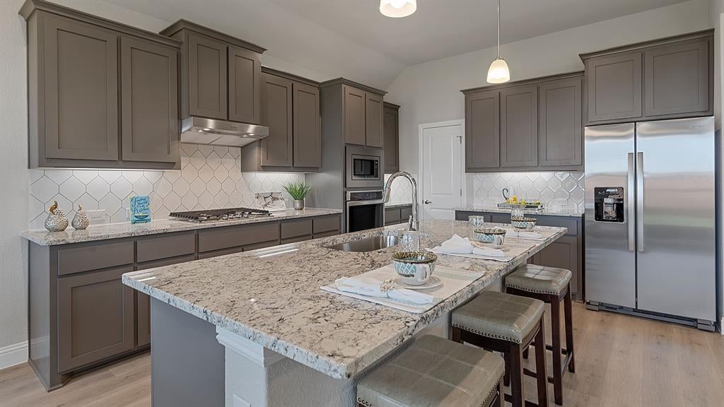 3688 ROLLING MEADOWS Drive