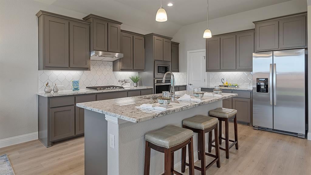 3688 ROLLING MEADOWS Drive