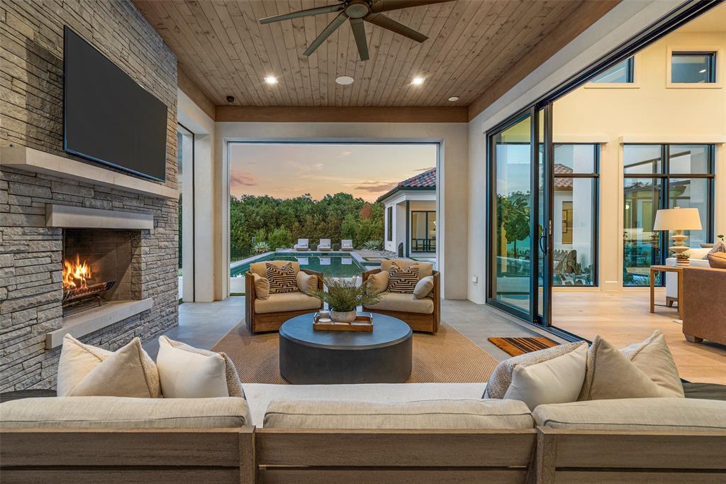 Terra Bella - Residential