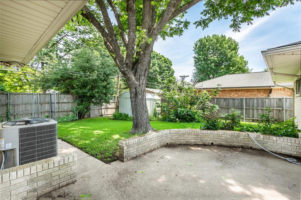 Caruth Meadows - Residential Lease