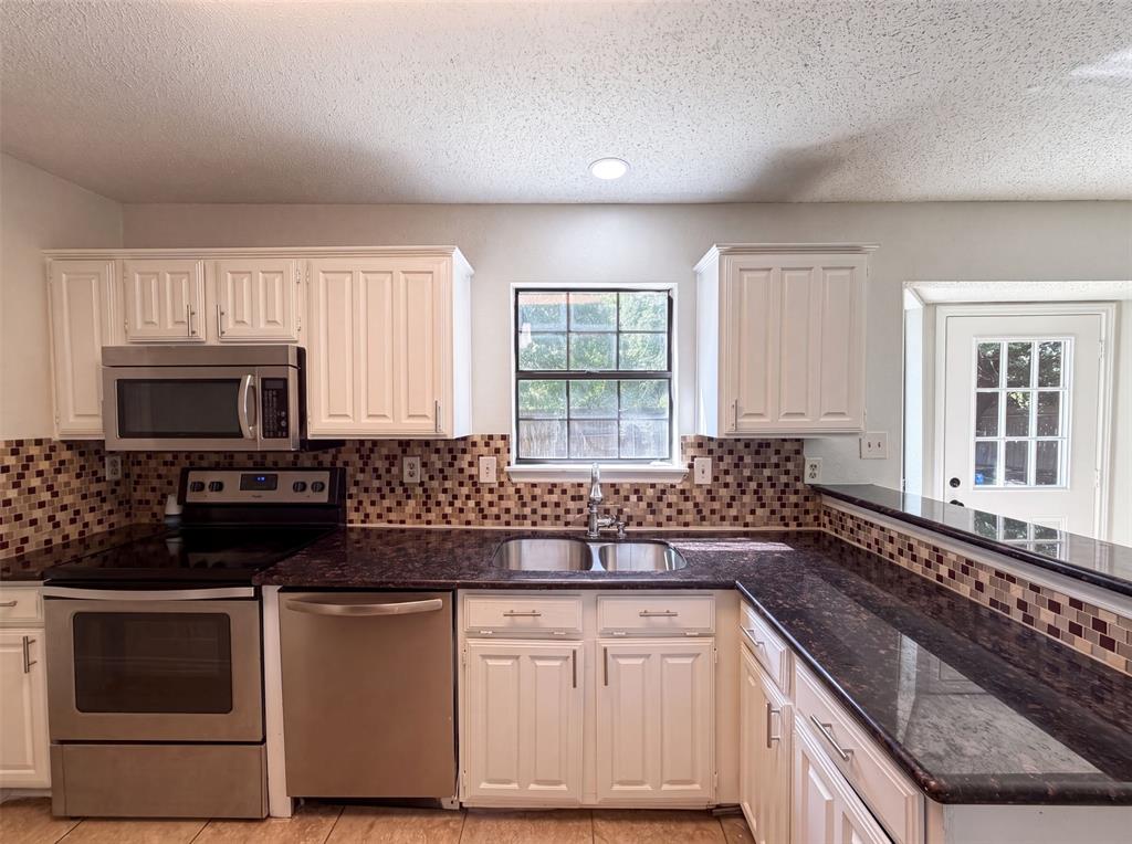 4300 Windwillow Court
