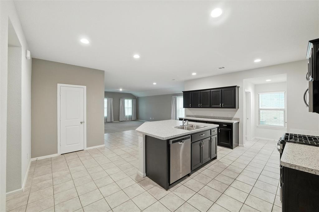 Liberty Trls Ph 3 - Residential Lease