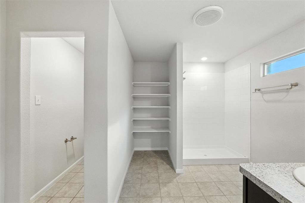 Liberty Trls Ph 3 - Residential Lease