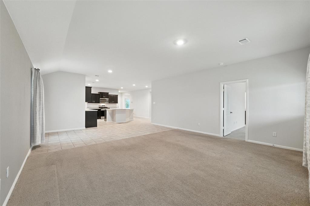 Liberty Trls Ph 3 - Residential Lease