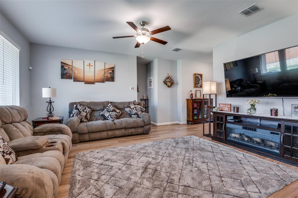 14849 Hester