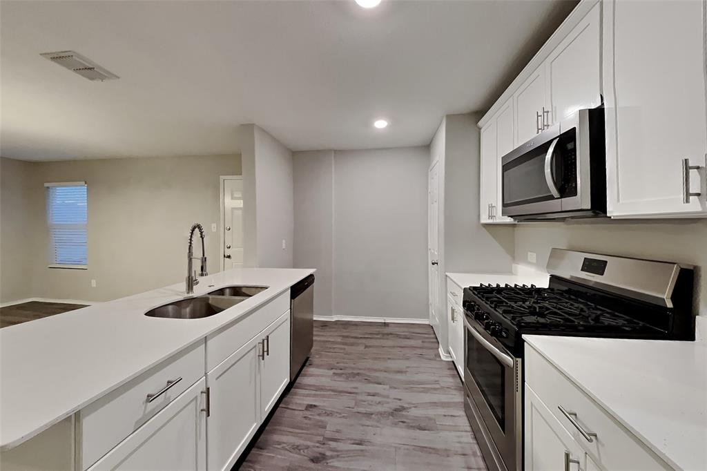 5529 Mcclelland Street