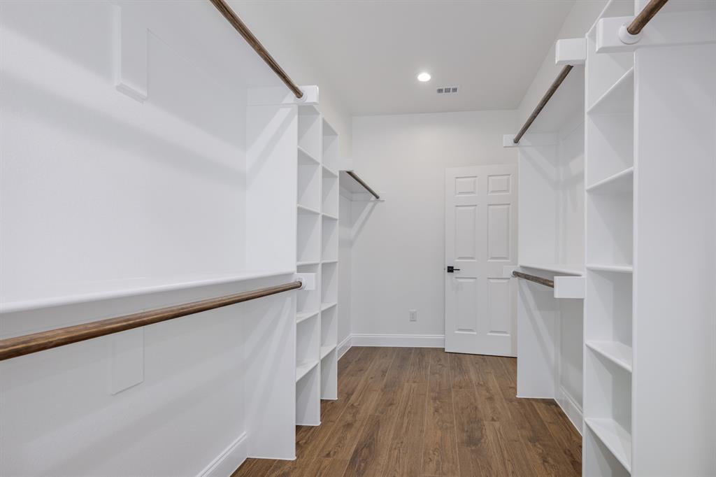 Whispering Oaks Ph IV - Residential