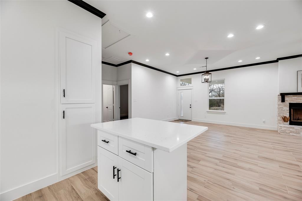 Whispering Oaks - Residential