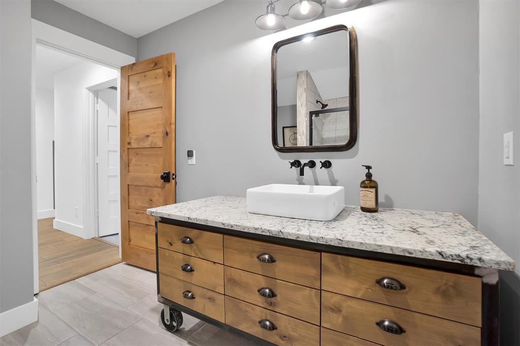 Yankee Creek - Residential