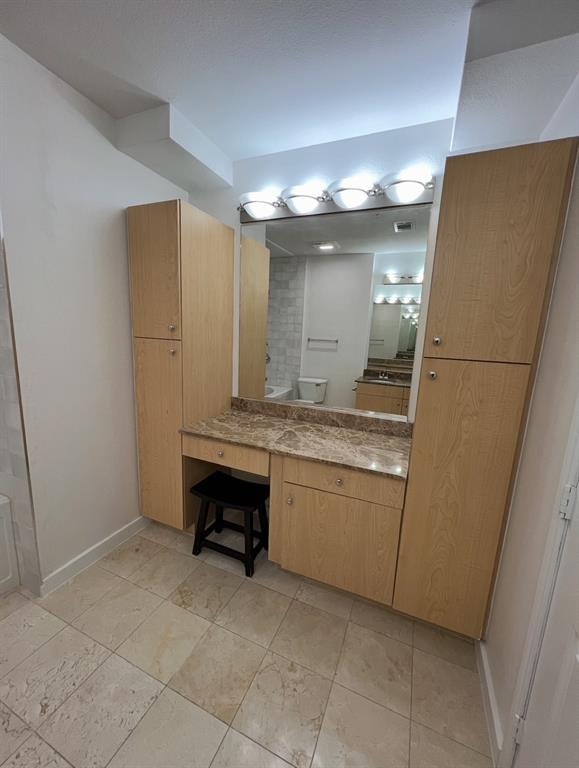 Renaissance On Turtle Creek Co - Residential