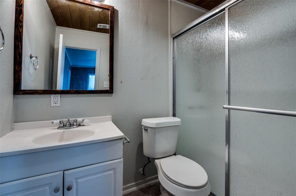 Eastwood Unrec - Residential Lease