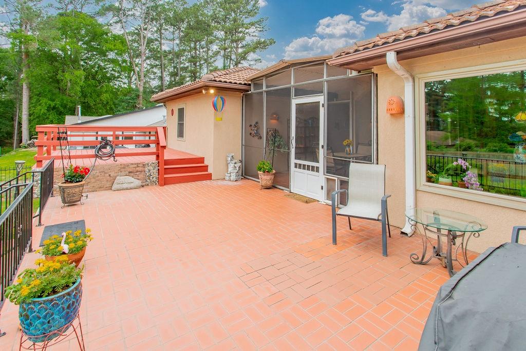 Hideaway Lake - Residential