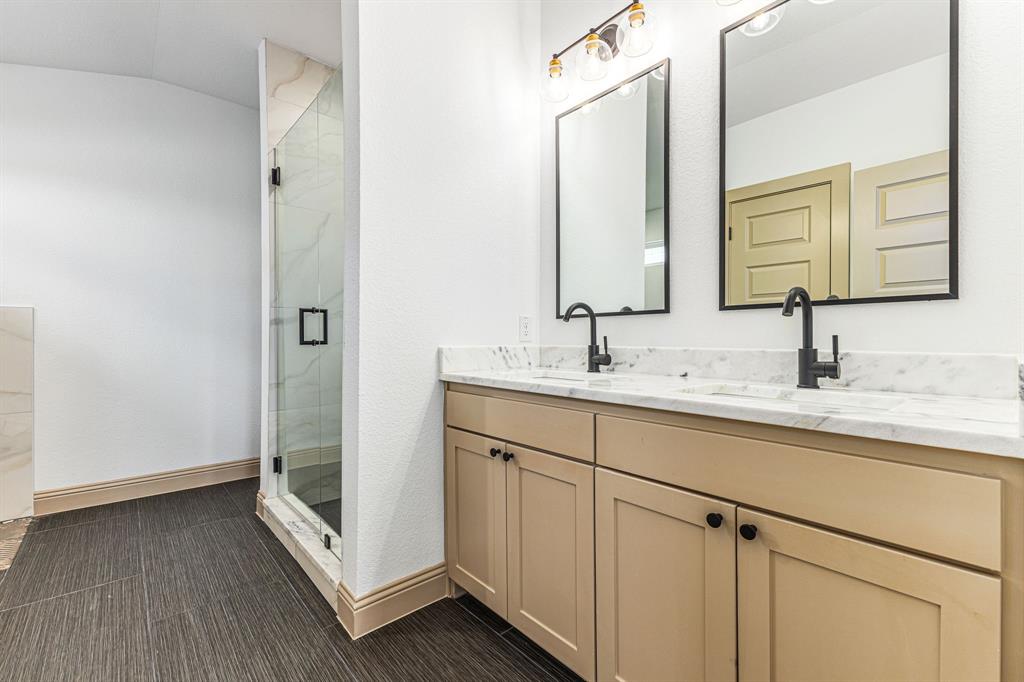 Hills Of Lake Country - Residential