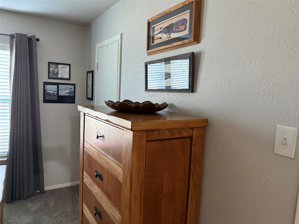 Oak Shadows Twnhms - Residential