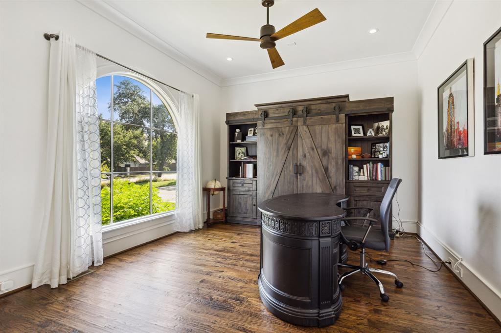 Country Club Estates - Residential Lease