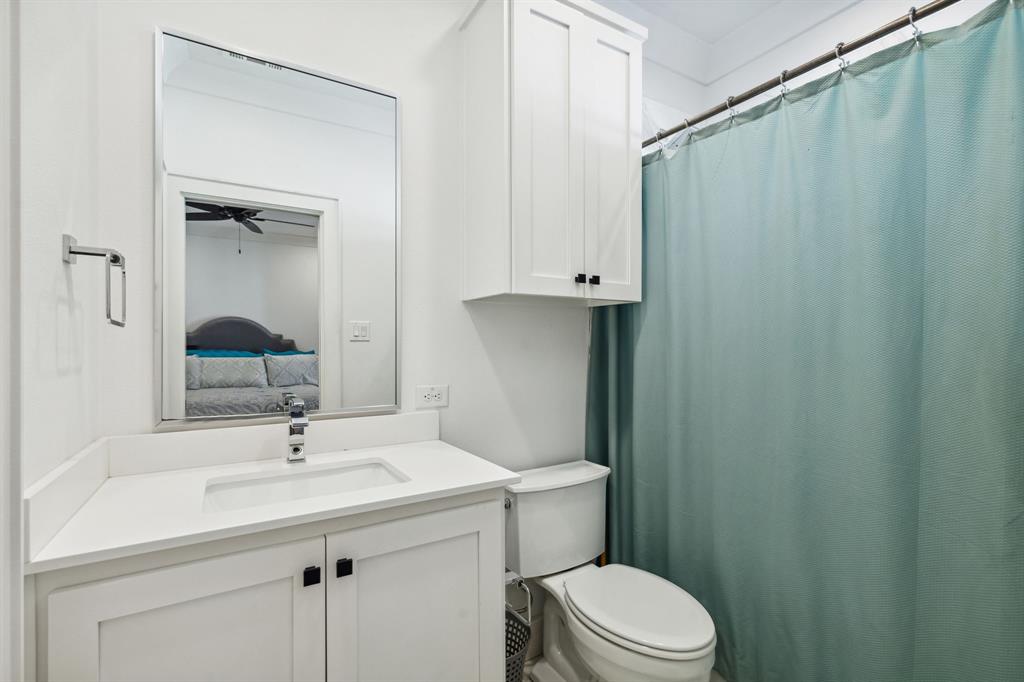 Country Club Estates - Residential Lease