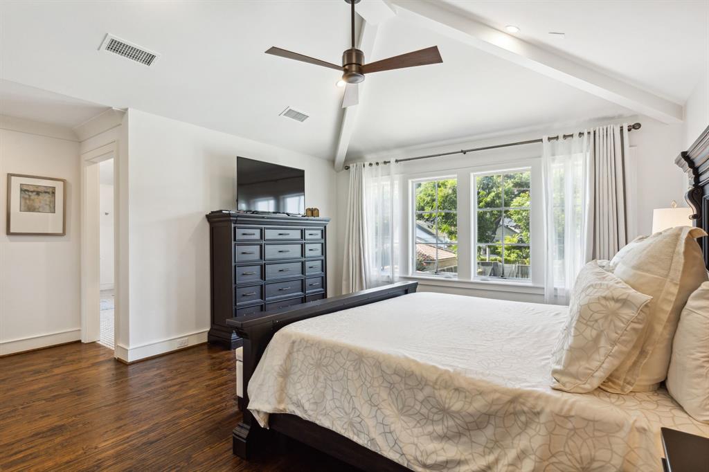 Country Club Estates - Residential Lease