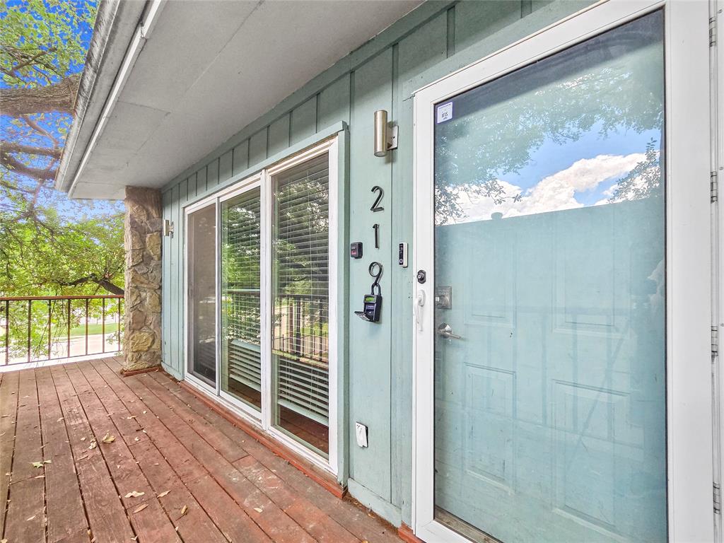 6620 Eastridge Drive 219