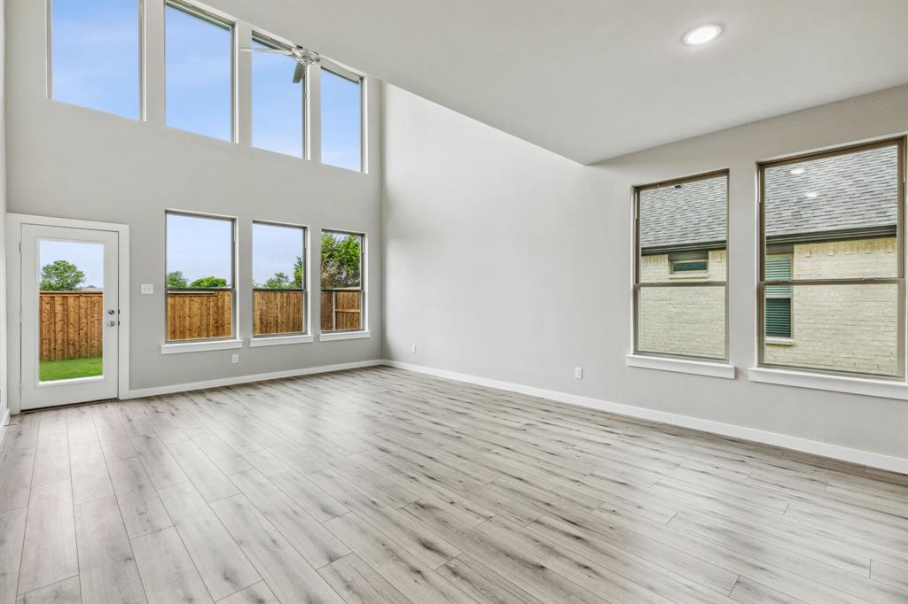 3814 White Rock Drive