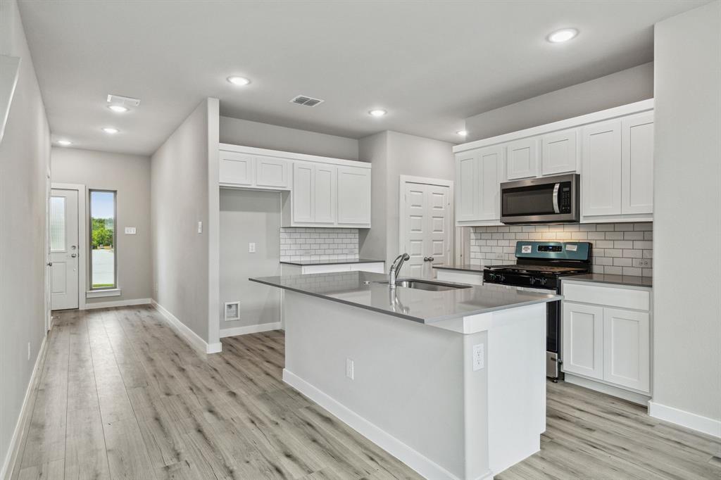 3814 White Rock Drive