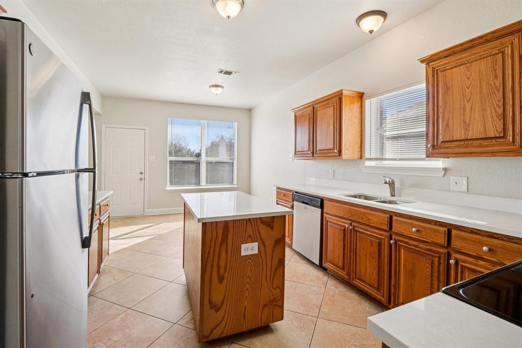 Commons At Willow Creek - Residential