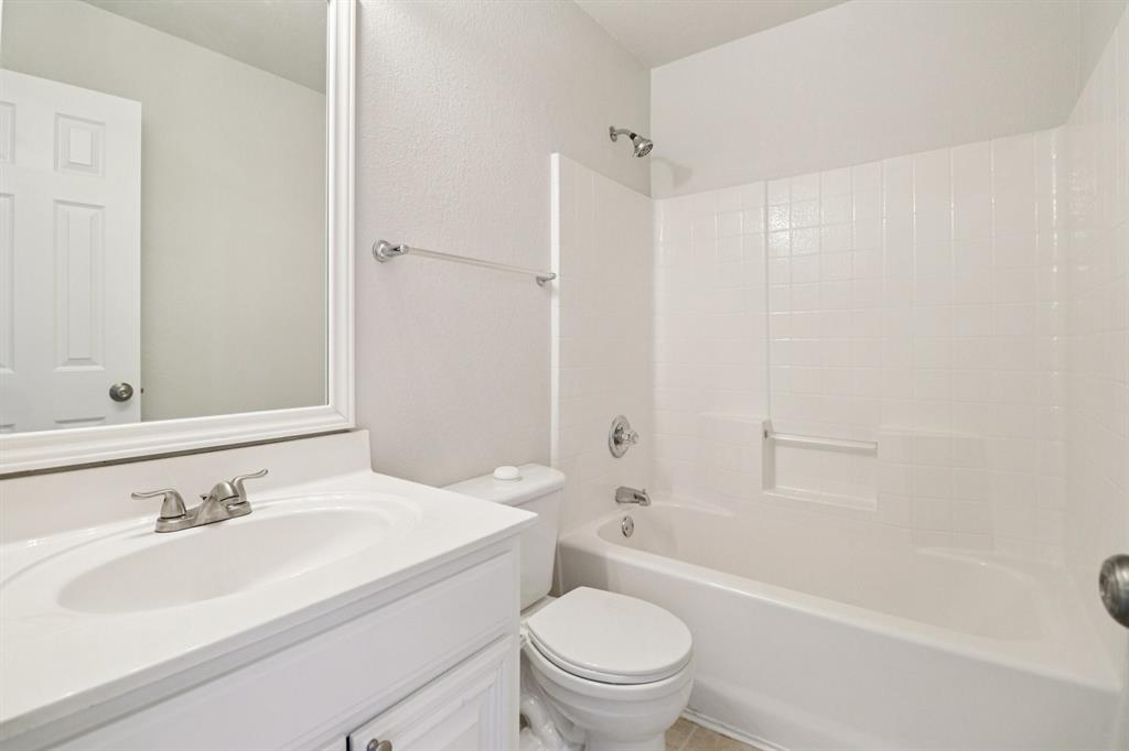 Commons At Willow Creek - Residential