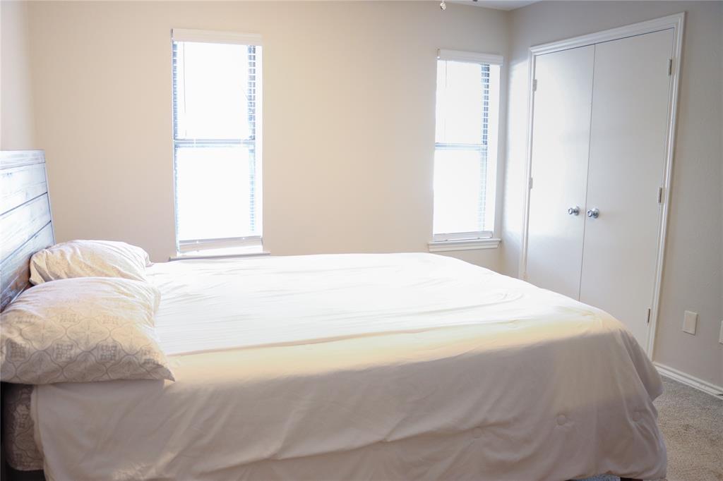 Pioneer Valley Estates - Residential