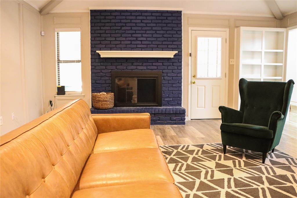 3842 Double Tree Trail