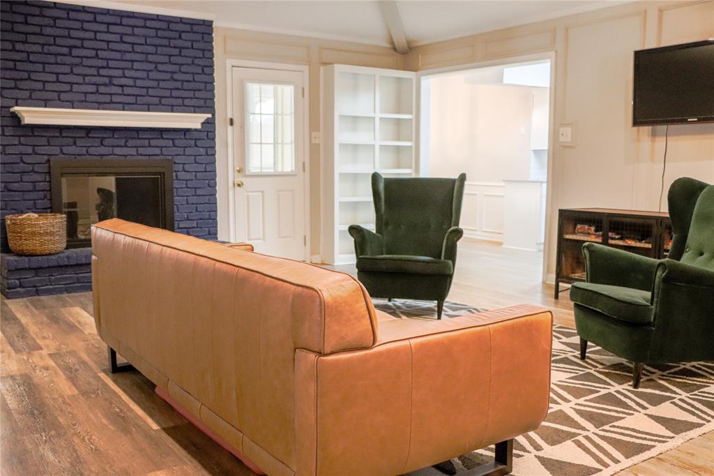3842 Double Tree Trail