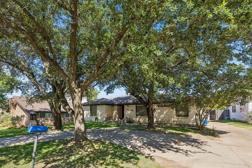 8011 Eagle Trail