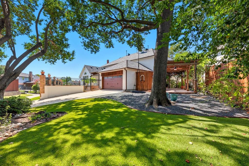 Hackberry Creek Estates - Residential