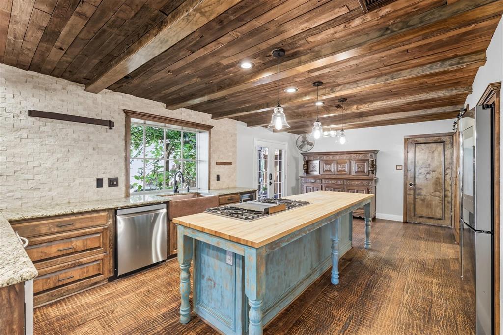 Hackberry Creek Estates - Residential