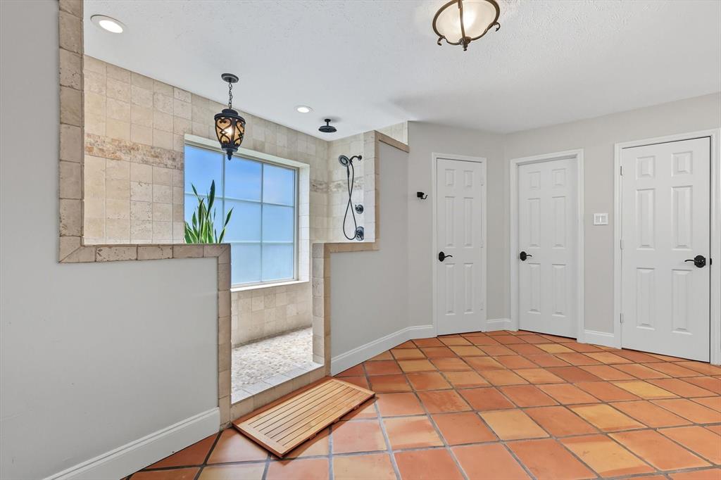 Hackberry Creek Estates - Residential