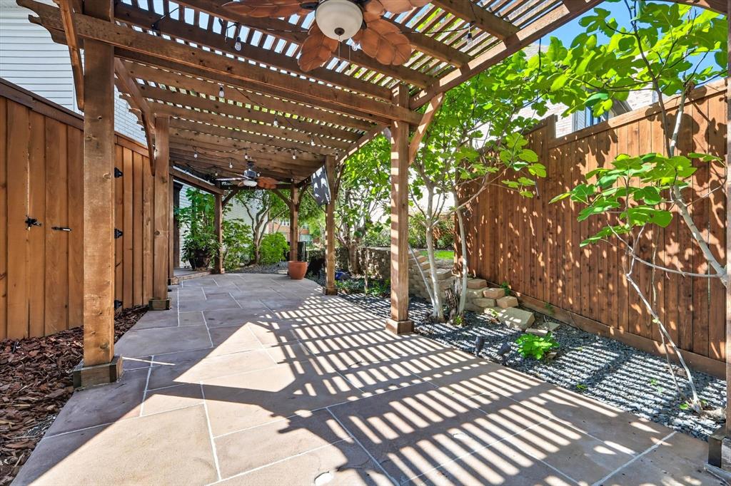 Hackberry Creek Estates - Residential