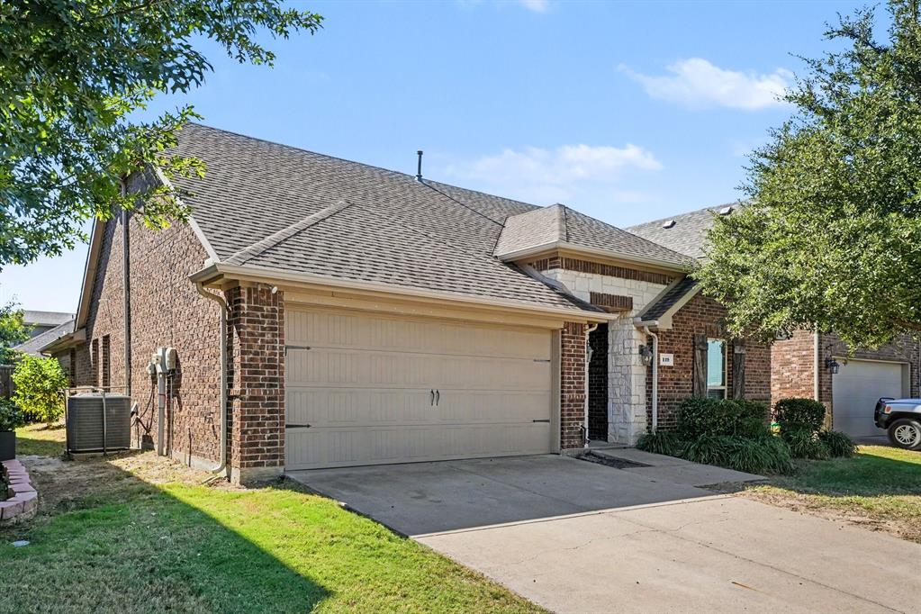 119 Charleston Lane