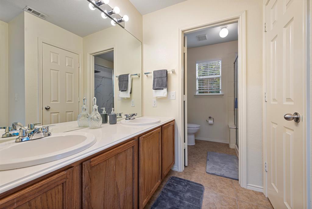 Stoneleigh Place Add - Residential