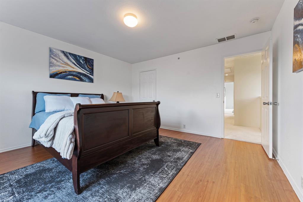 Stoneleigh Place Add - Residential