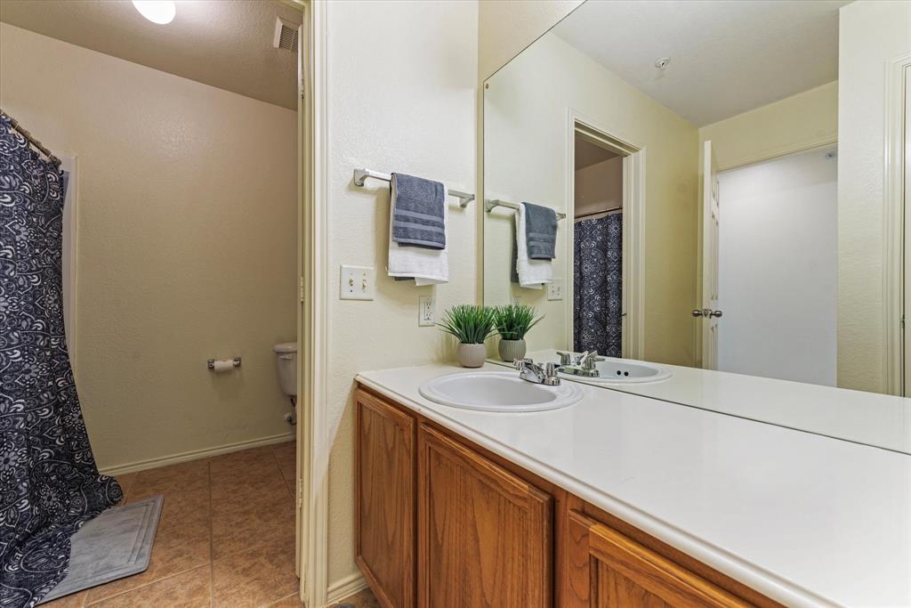 Stoneleigh Place Add - Residential