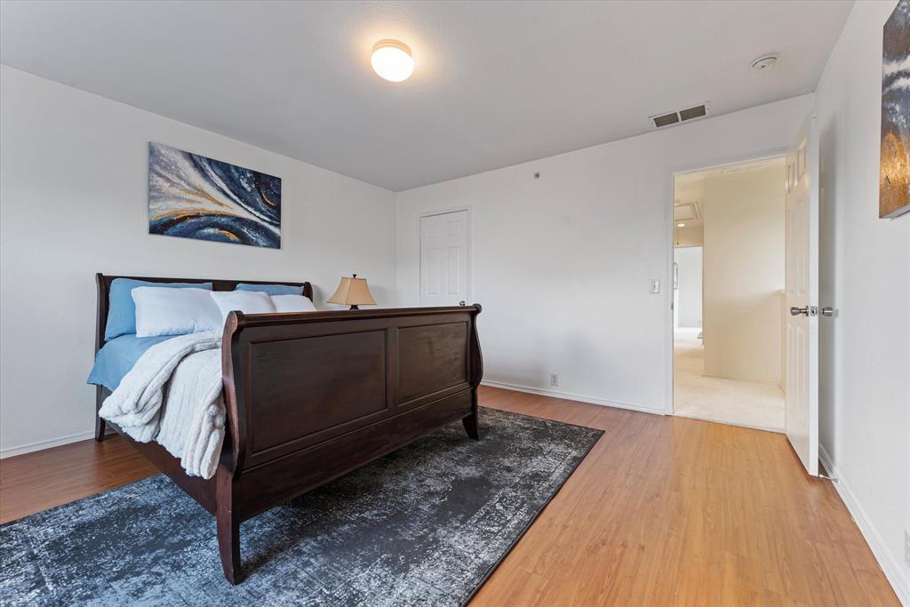 Stoneleigh Place Add - Residential