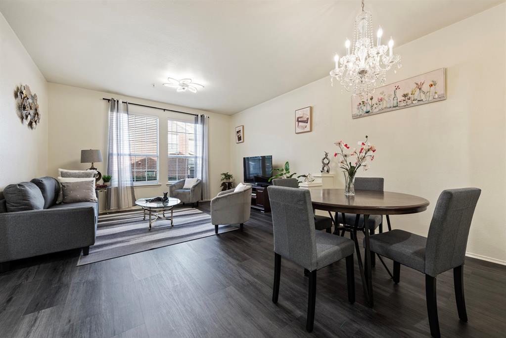 Stoneleigh Place Add - Residential