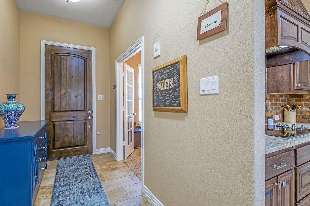 2541 Emerald Forest Drive