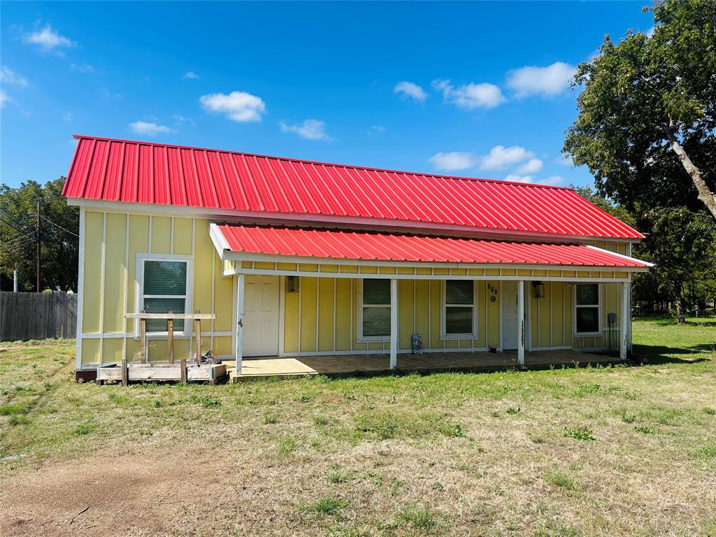 301 N Guadelupe