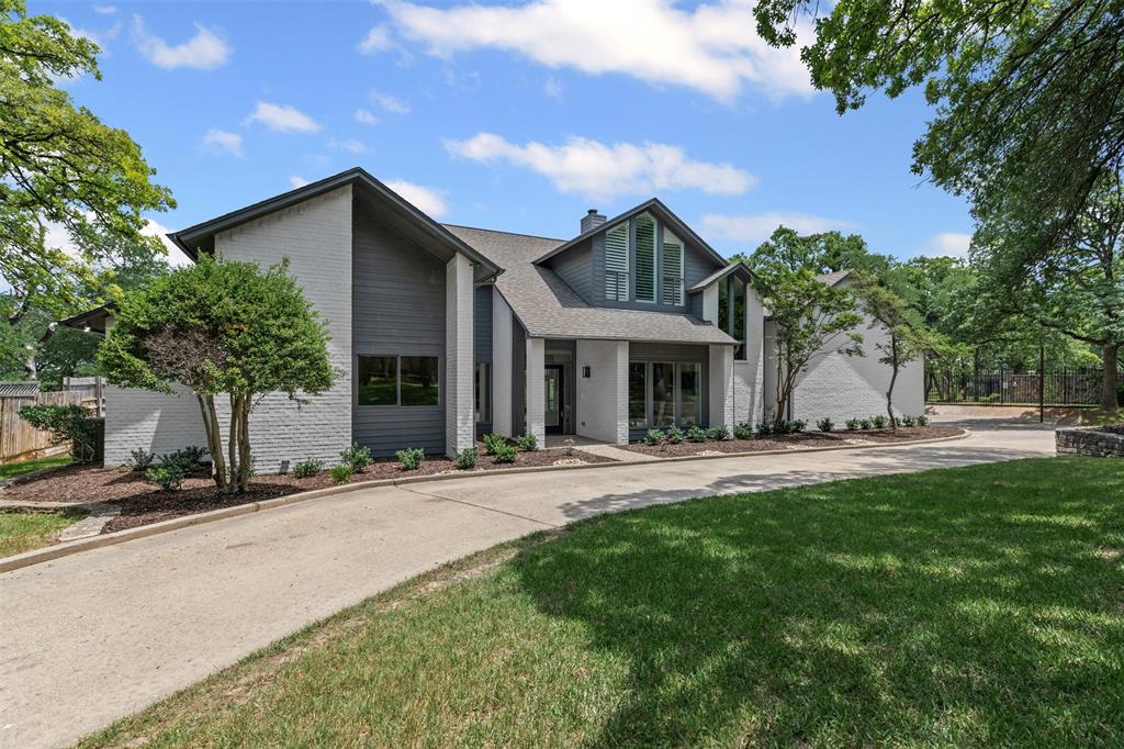2109 Greta Lane