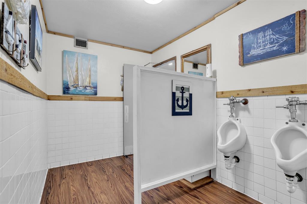 Original Cleburn - Commercial Sale