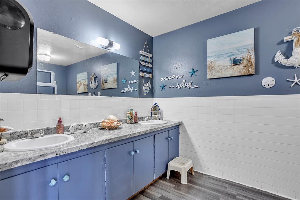 Original Cleburn - Commercial Sale