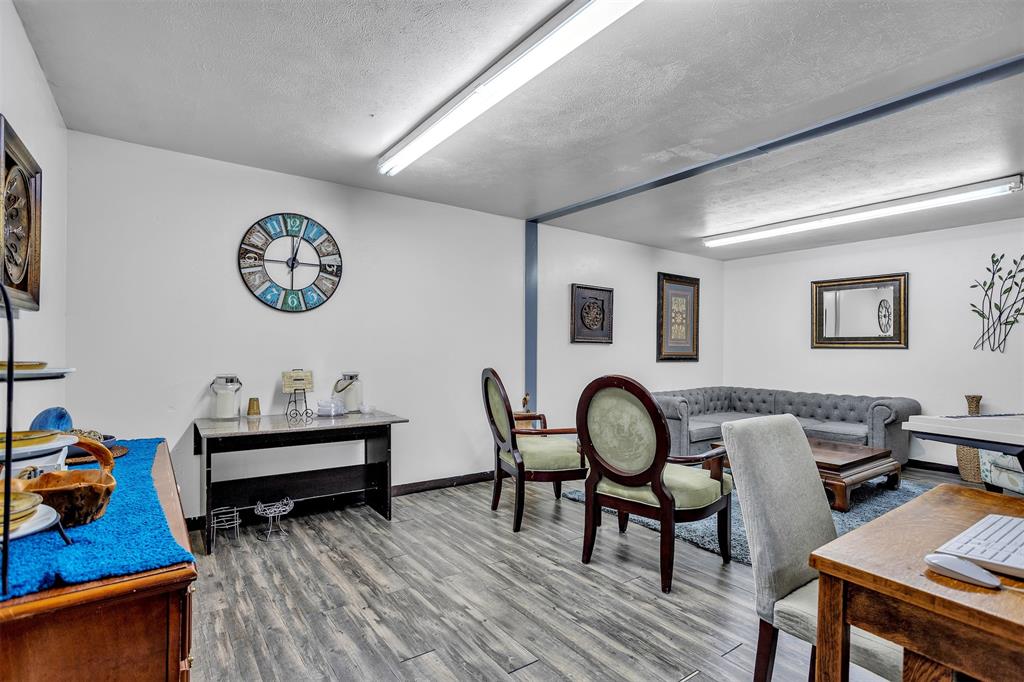 Original Cleburn - Commercial Sale