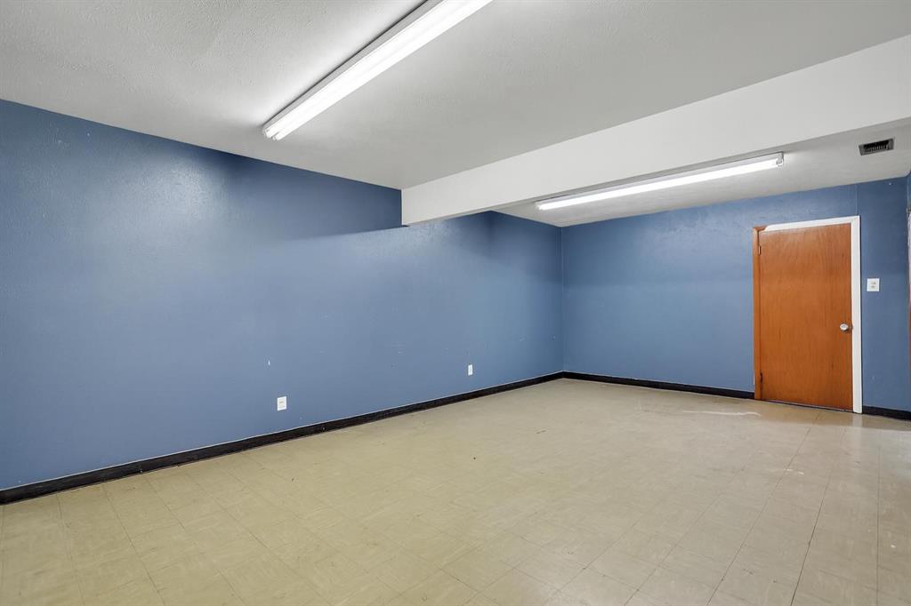 Original Cleburn - Commercial Sale